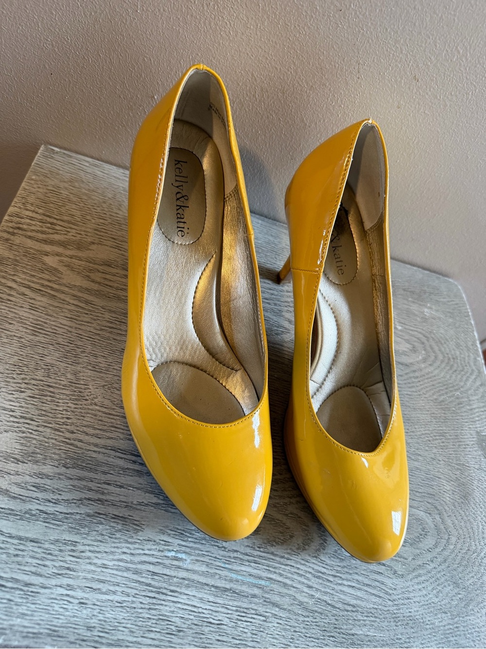Kelly & Katie Glossy Mustard Yellow Patent Heel Pumps